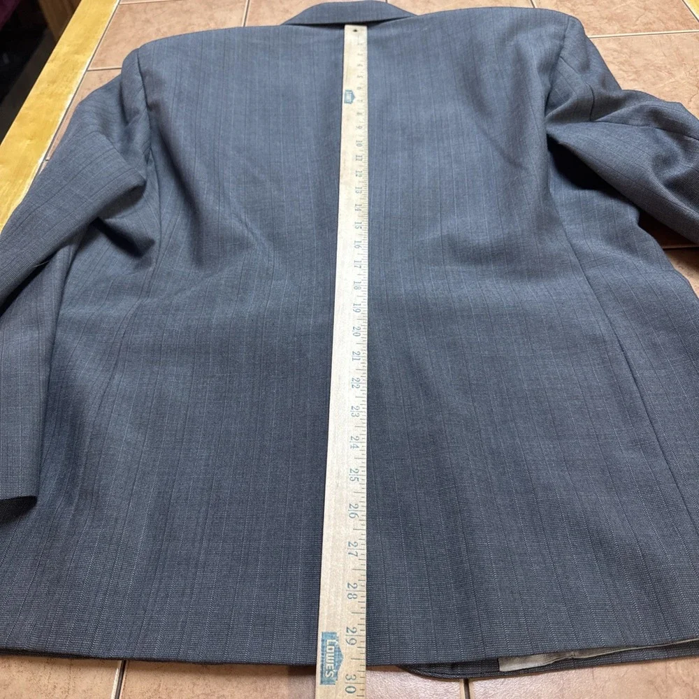 Towncraft Gray Pin Stripe 2-Piece Suit 44S Jacket 36 x 28 Pants VTG Wool Blend